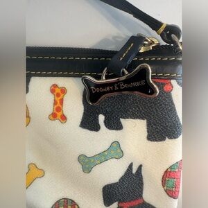 Dooney & Bourke Scottie Scottish dog wallet wristlet clutch zipper bone white